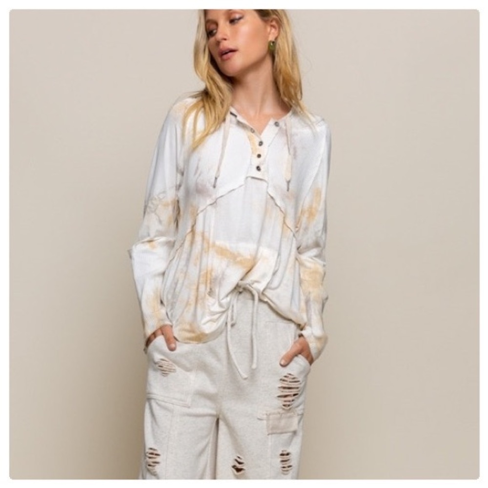 POL Feeling Cozy Coconut Hoodie Top - Picture 8 of 13